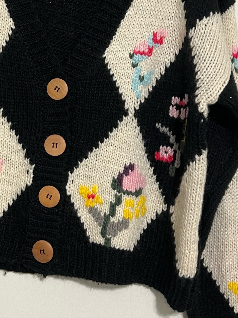 Black & Cream Floral Argyle Button-Front Women's Cardigan Sweater - Picture 3 of 5